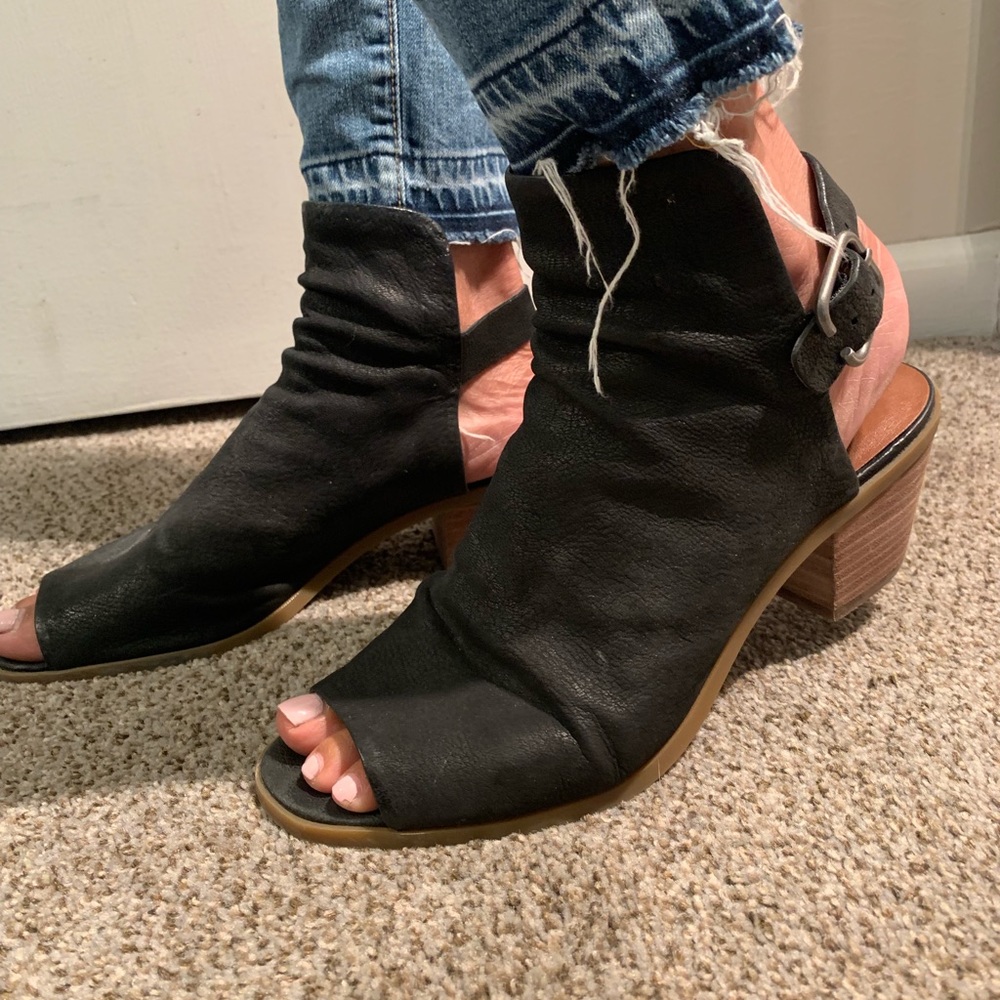 Lucky brand chunky heel